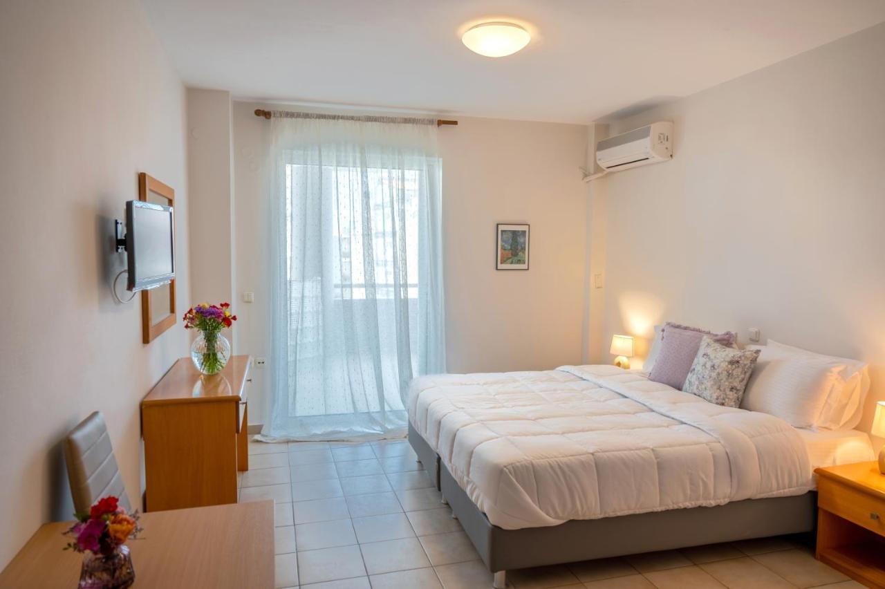 Hotel Arethousa Loutra Edipsou  Exterior photo